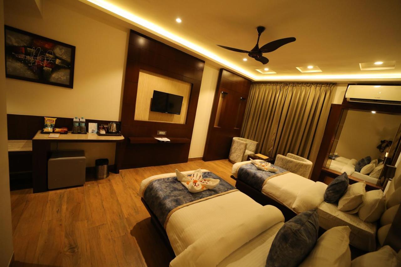 Hotel Prince Viraj Jabalpur Exterior photo