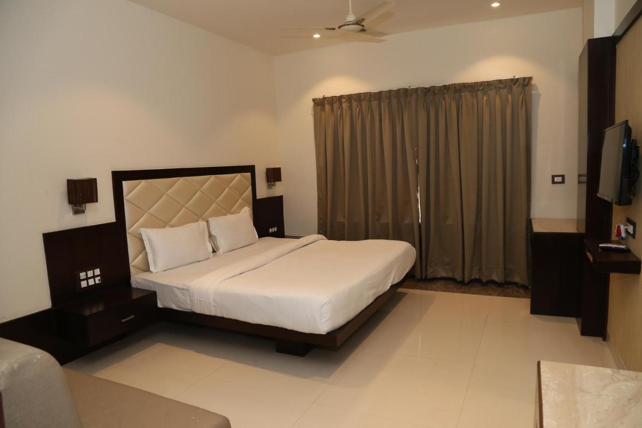 Hotel Prince Viraj Jabalpur Exterior photo